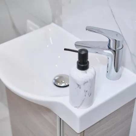 Lamer Luxury By Litto * Split